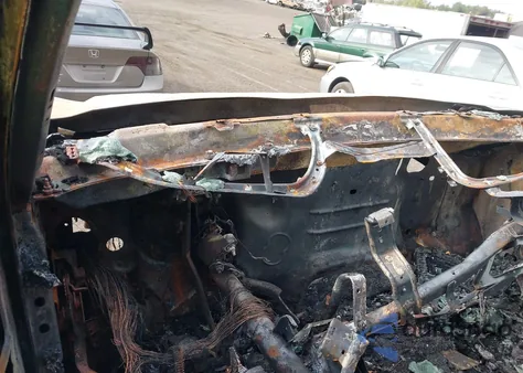 2004 Chevrolet Avalanche из США, поврежденный, VIN 3GNEK12T14G148857